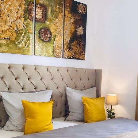 Aurum Apartment Kirchheim am Neckar Buitenkant foto