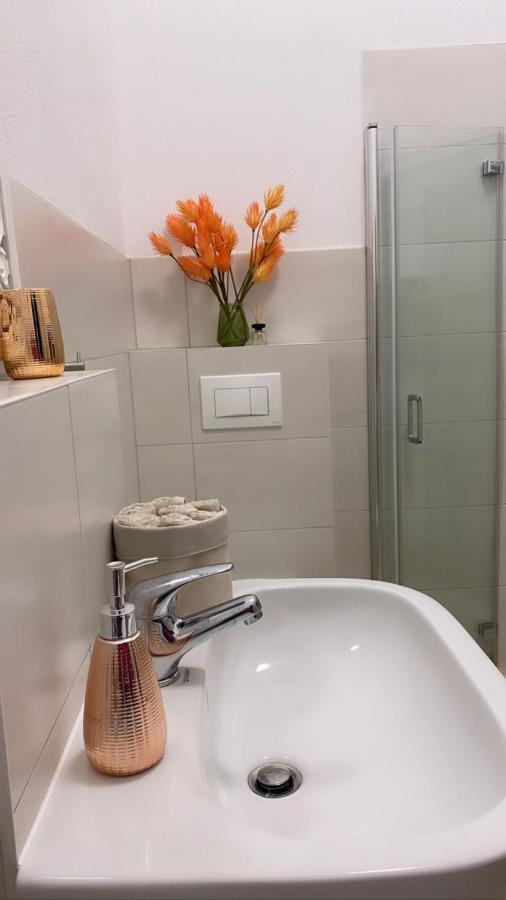 Aurum Apartment Kirchheim am Neckar Buitenkant foto